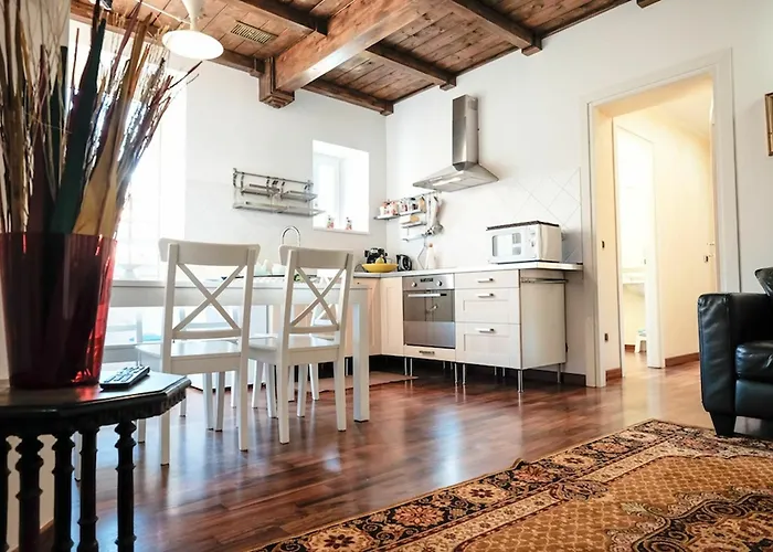 Esquiline Family Deluxe Apartment
